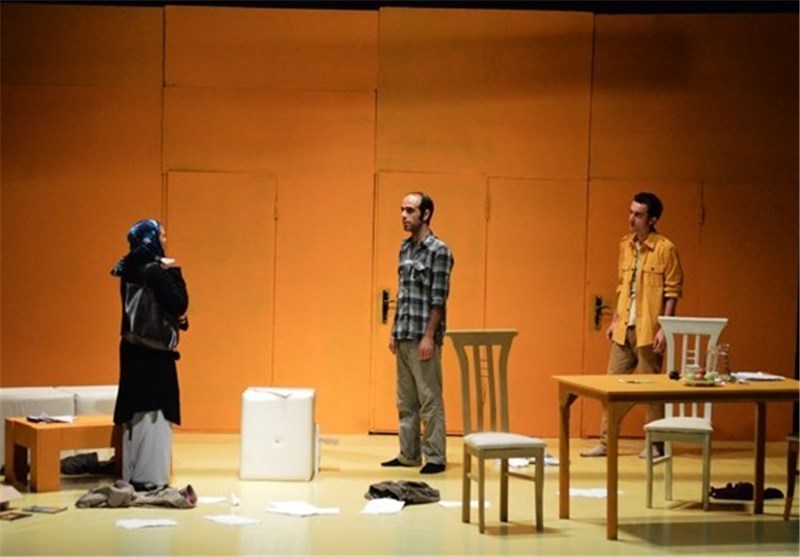 نمایش "مبارک و سیندرلا" در آستانه‌اشرفیه اجرا می‌شود