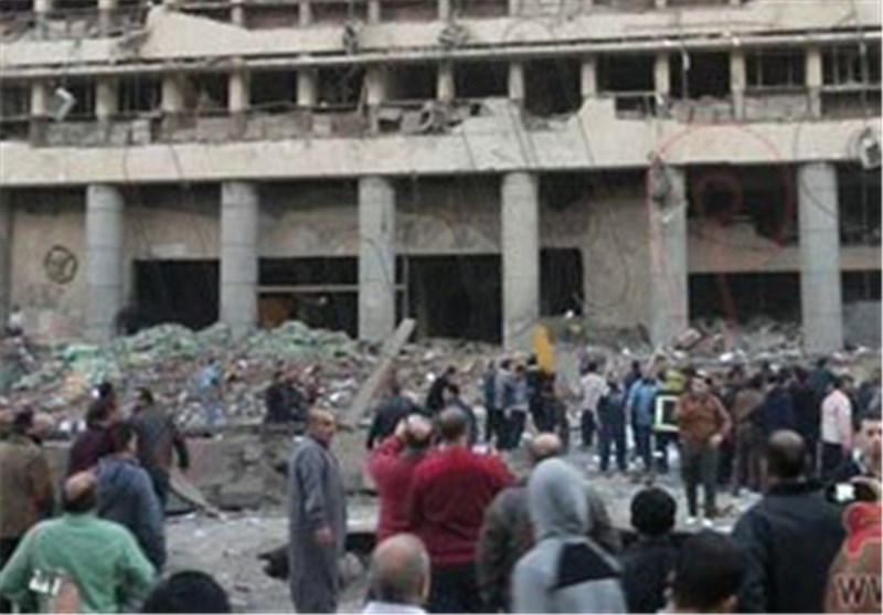 2 کشته و 47 زخمی در انفجار قاهره/خنثی سازی خودروی بمب‌گذاری شده در پورت سعید