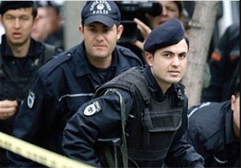 اعتقال 21 شرطیا فی محافظات ترکیة على خلفیة التورط مع «الکیان الموازی»