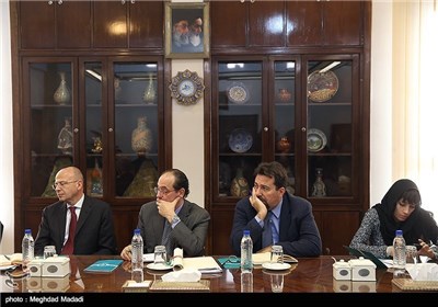 Iranian, Italian Officials Stress Expansion of Cultural Relations