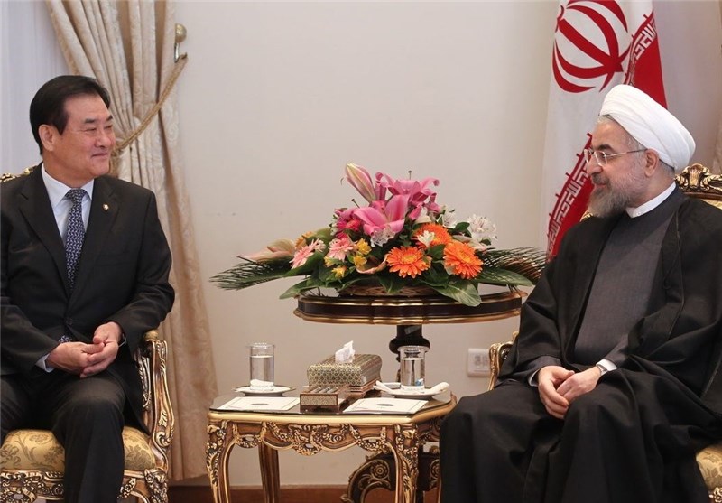 President Rouhani Invites S. Korean Firms to Invest in Iran