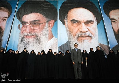 تجدید میثاق کمیته زنان و خانواده ریاست جمهوری با امام راحل