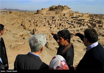 Italian Culture Minister Visits Iran’s Southeastern Province