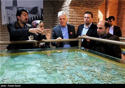 Italian Culture Minister Visits Iran’s Southeastern Province