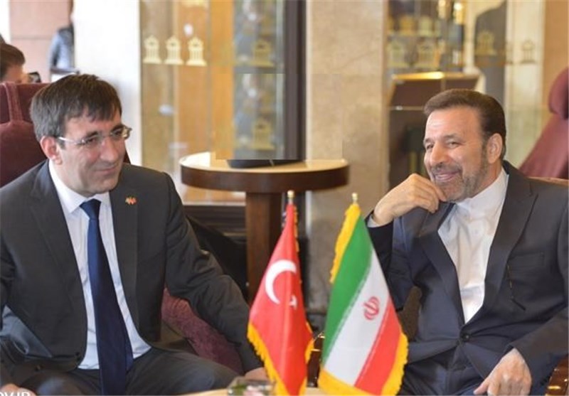 Iranian, Turkish Ministers Confer on Mutual Cooperation