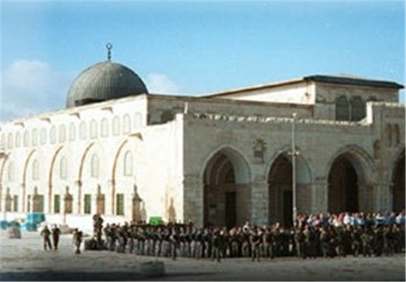 سلطات الاحتلال الصهیونی تشرع بوضع کامیرات مراقبة فی المسجد الاقصى