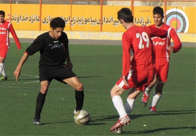 تیم فوتبال شهرداری اراک و کارون اهواز به نتیجه مساوی رضایت دادند