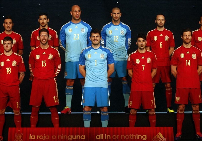 رونمایی از پیراهن تیم‌های ملی برزیل و اسپانیا چیزی متفاوت با ایران + فیلم