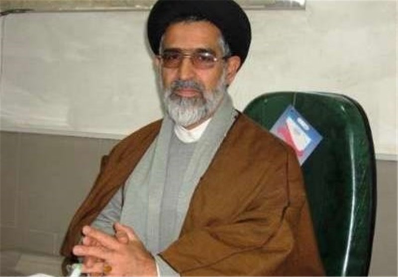اجازه نمی‌دهیم نام یزد از حسینیه ایران به پایگاه اصلاحات تغییر یابد/رئیس جمهور دودستگی بین مردم یزد ایجاد کرد