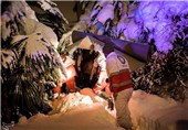 امداد رسانی به 1000 خانوار گیلانی آسیب دیده از برف