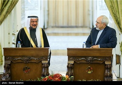  Iranian FM, OIC Chief Hold Joint News Conference in Tehran