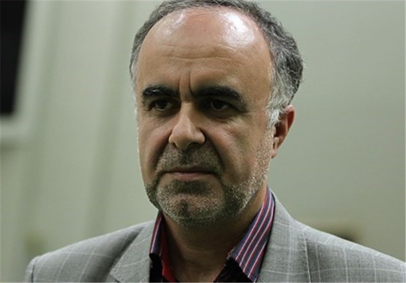 حسینی: مجلس نمی‌تواند به صورت مستقیم به تیم ملی فوتبال کمک کند