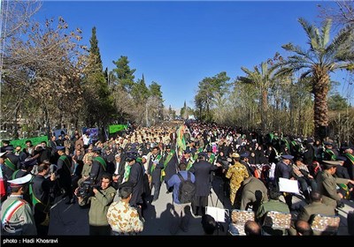 گلباران مزار مطهر شهدا-شیراز