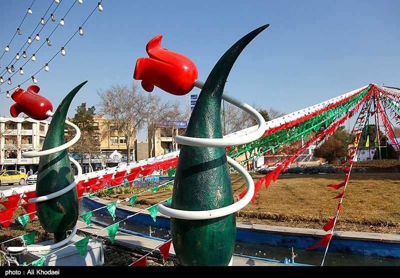 سمفونی نوستالژی انقلاب در کوچه پس کوچه‌های اصفهان می‌پیچد