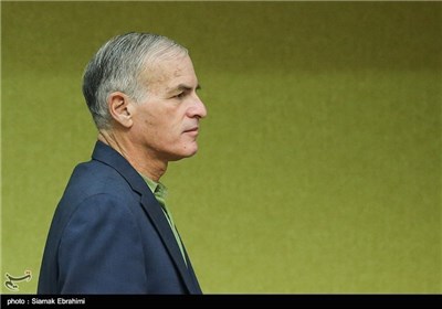 US Political Analyst Finkelstein at Press Conference in Tehran