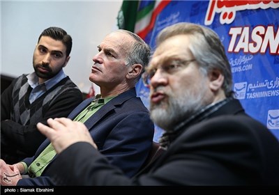 US Political Analyst Finkelstein at Press Conference in Tehran