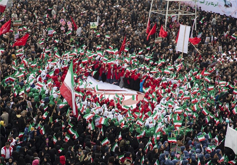 حضورپرشور مردم در راهپیمایی 22 بهمن لبیک به ندای رهبری است