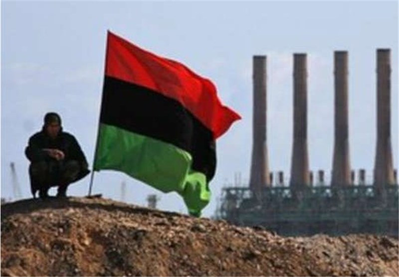 معترضان یک میدان نفتی در لیبی را تعطیل کردند