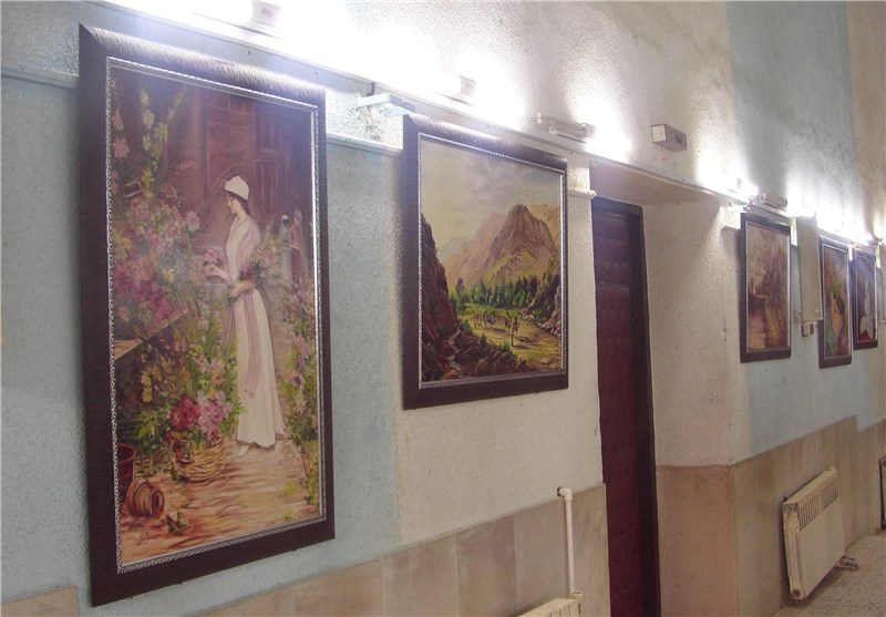 گشایش نمایشگاه نقاشی آثار هنرجویان هنرکده آفرینش بوشهر