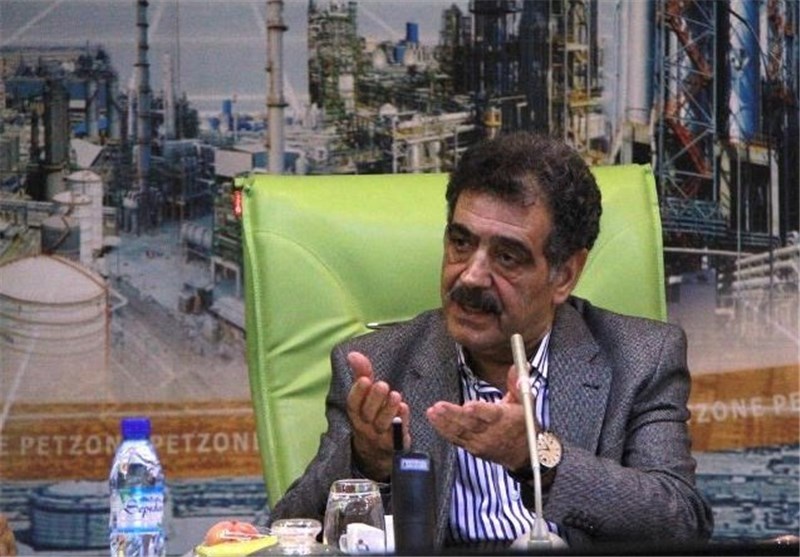 بلومبرگ: تحریم‌ها علی‌رغم توافق ژنو مانع فروش محصولات شیمیایی ایران می‌شوند