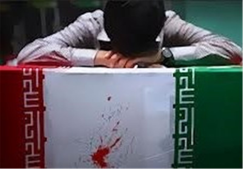 اقامه عزا در جوار پیکر شهدای تازه‌ تفحص شده در پادگان شهید محمودوند