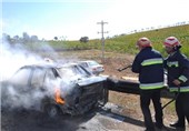 دو خودرو در حادثه رانندگی محور قزوین-کرج در آتش سوختند/علت حادثه در دست بررسی است