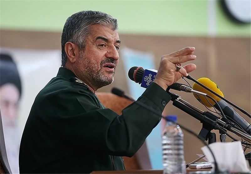 Commander Urges IRGC to Formulate Empirical Knowledge