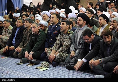 People of Iranian Northwestern City Meet with Supreme Leader