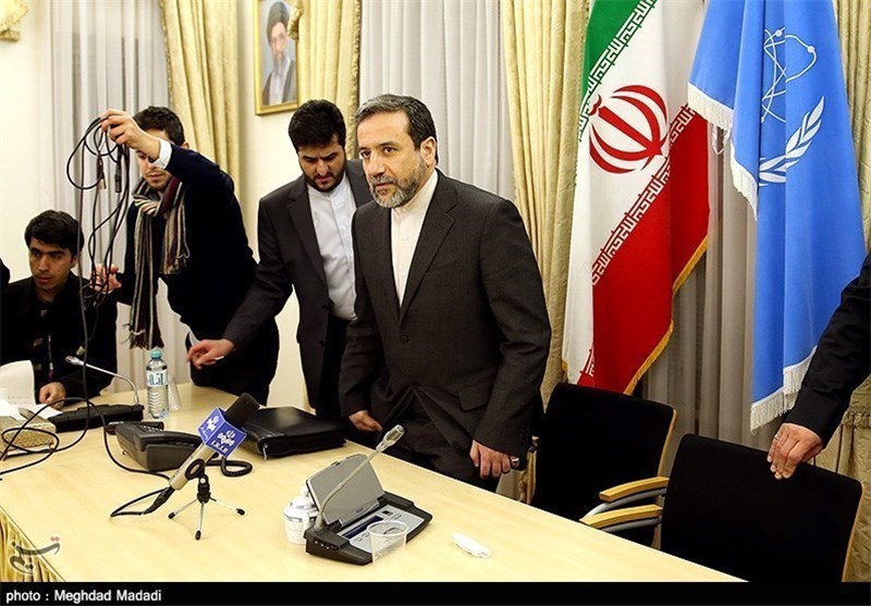 هاآرتص: ایران با تأکید بر عدم توقف فعالیت هسته‌ای وارد مذاکرت می‌شود