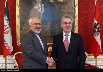 ظریف یلتقی رئیس جمهوریة النمسا