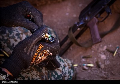 Basij Forces Hold Drills in Central Iran