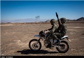 Basij Forces Hold Drills in Central Iran