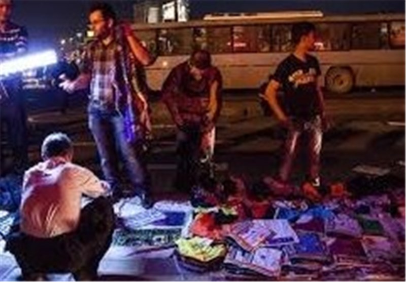 برخورد قهری چاره‌ساز مشکل دستفروشی در اردبیل نیست