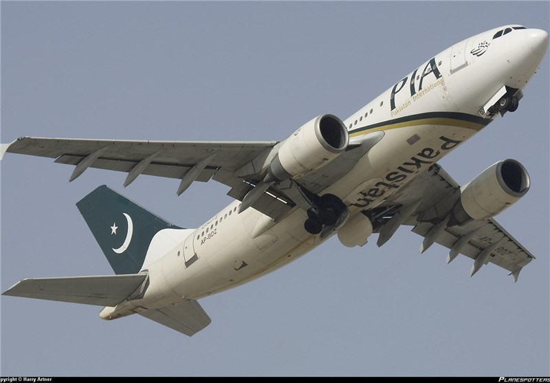 Direct Flights between Iran&apos;s Mashhad, Pakistan&apos;s Lahore Resumed after 2 Years