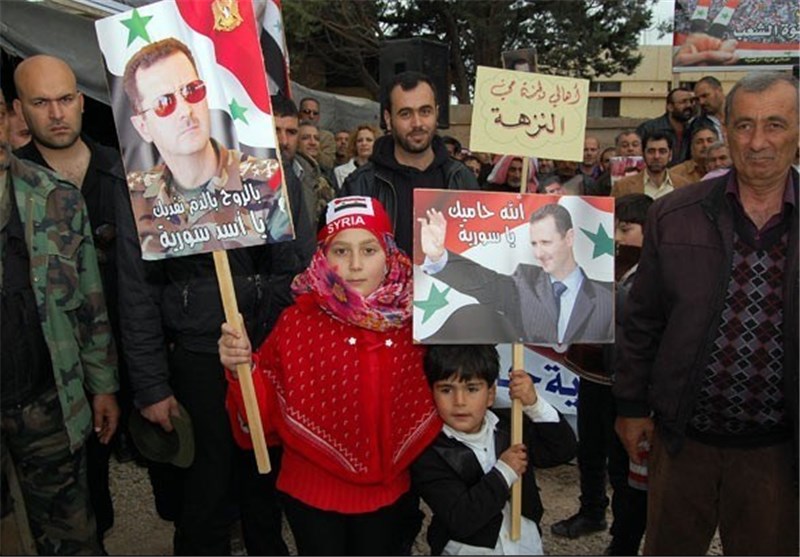 تظاهرات گسترده مردم دیربعله حمص در حمایت از ارتش سوریه و بشار اسد