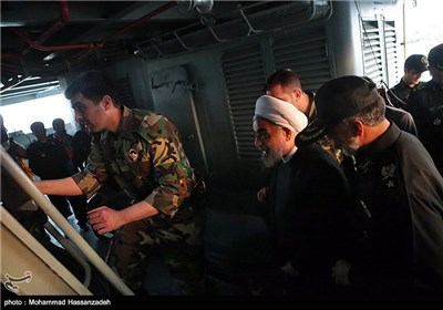 بازدید رئیس جمهور از مرکز فرماندهی منطقه یکم نیروی دریایی ارتش جمهوری اسلامی