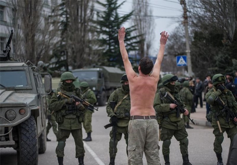 ادعای ناتو در خصوص ادامه ارسال تجهیزات نظامی روسیه به شرق اوکراین