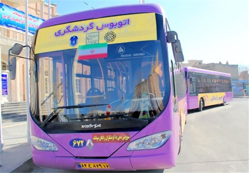 نخستین اتوبوس گردشگری و کتابخانه سیار در نیشابور رونمایی شد