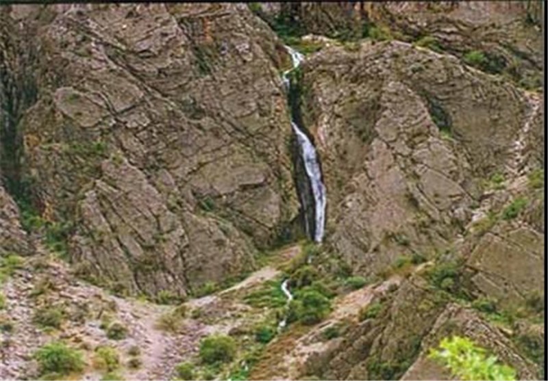 آبشار دره‌عشق آبشار بی نظیر کشور