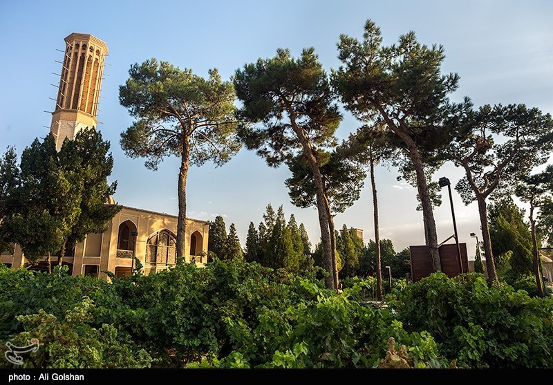 رکود کامل در صنعت گردشگری ‌استان یزد / به دنبال تبلیغ سفر مسئولانه هستیم