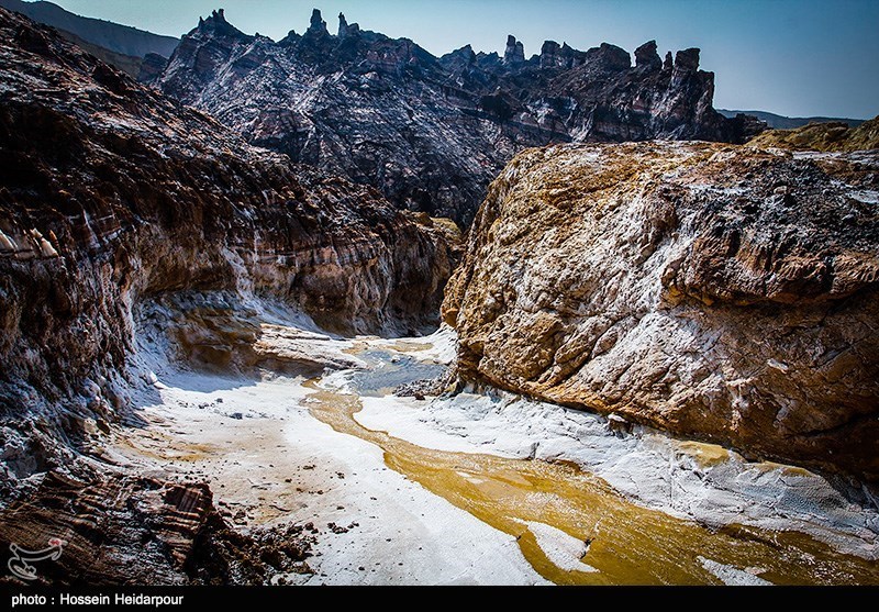 کوه های نمک دشتی بوشهر