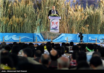 سخنرانی علی لاریجانی در مراسم یادواره شهدای غواص و آبی خاکی استان فارس
