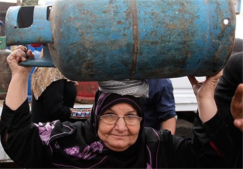 قاهره: کشورهای عربی تا ماه اکتبر نیازهای نفتی مصر را تامین خواهند کرد