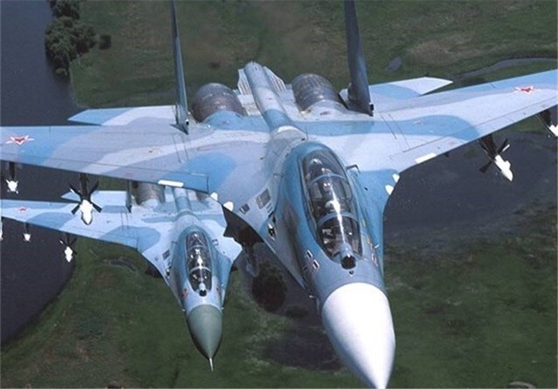 Russian Jets Hold Drills near Ukraine Border