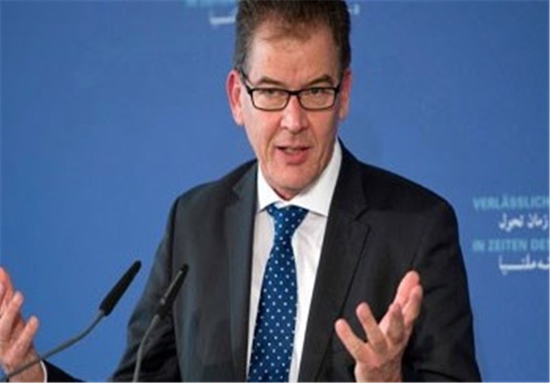هشدار وزیر توسعه آلمان درباره هجوم پناهندگان از آفریقا