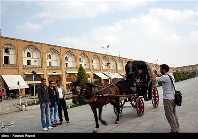 سرزمین مادری / میدان امام خمینی (ره) - اصفهان