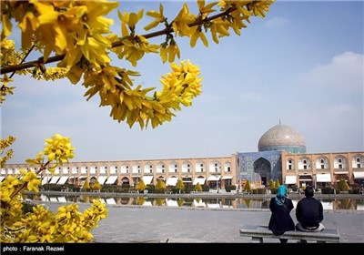 سرزمین مادری / میدان امام خمینی (ره) - اصفهان