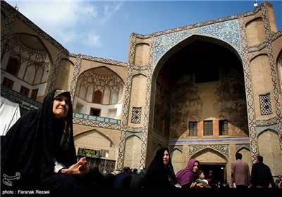 سرزمین مادری / میدان امام خمینی (ره) - اصفهان