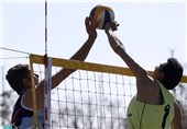 مسابقات قهرمانی والیبال ساحلی شهرداری‌های کشور در رشت برگزار شد