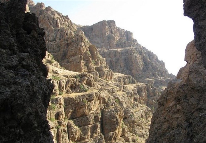 ورزشکاران بسیجی همدان به ارتفاعات بازی دراز کرمانشاه صعود کردند